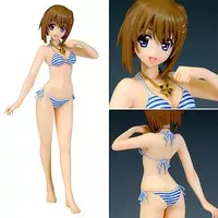 Beach Queens - Mahou Shoujo Lyrical Nanoha / Yagami Hayate