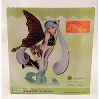 Figure - Tony's Heroine Collection