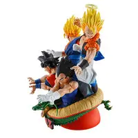 Figure - Dragon Ball / Son Gokuu & Vegeta & Gogeta & Vegetto