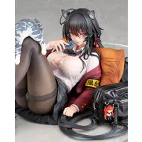 [AmiAmi Exclusive Bonus]  Azur Lane Taihou Sweet Time After School Ver. 1/7 Complete Figure