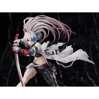 Punishing: Gray Raven Lucia: Crimson Weave 1/7 Complete Figure