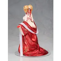 [AmiAmi Exclusive Bonus]  Azur Lane Glorious Chinese New Year Ver. 1/7 Complete Figure