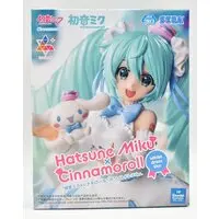 Luminasta - VOCALOID / Hatsune Miku & Cinnamoroll