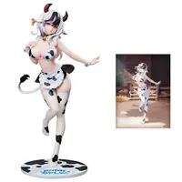 Milk Girls Black and White version