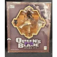 Figure - Queen's Blade / Menace