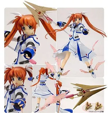 Figure - Mahou Shoujo Lyrical Nanoha / Takamachi Nanoha