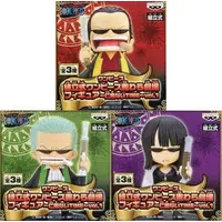 Figure - Prize Figure - One Piece / Luffy & Roronoa Zoro & Nico Robin