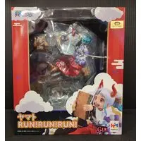 G.E.M. - One Piece / Yamato