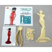 Figure - Garage Kit - Resin Cast Assembly Kit - Mobile Suit Gundam 00 / Wang Liu Mei