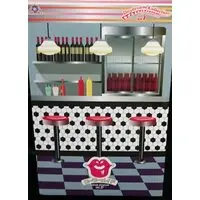 Figure - Daydream Collection