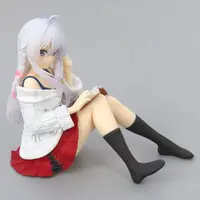 Desktop Cute - Taito Online Crane Limited - Majo no Tabitabi / Elaina