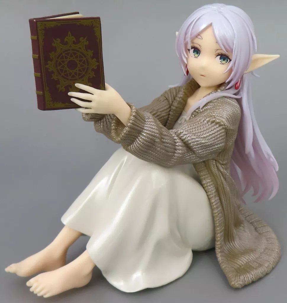 Desktop Cute - Taito Online Crane Limited - Sousou no Frieren / Frieren