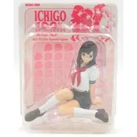 Figure - Strawberry 100% / Toujou Aya