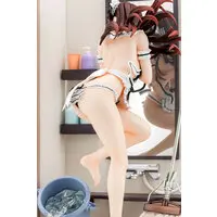 Rent-a-Girlfriend Mizuhara Chizuru Maid Bikini de cleanup figure