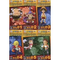 World Collectable Figure - One Piece / Luffy & Sanji & Charlotte Katakuri & Charlotte Cracker