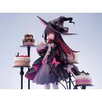Halloween Witch Complete Figure