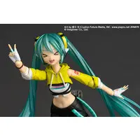 Revoltech - VOCALOID / Hatsune Miku