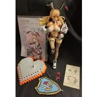 Figure - Usada Mimi - saitom