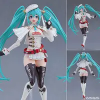 Plastic model - VOCALOID / Hatsune Miku & Racing Miku