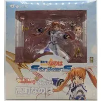 Figure - Mahou Shoujo Lyrical Nanoha / Takamachi Nanoha