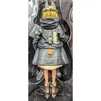 Figure - Lavender Quartz / Torabishi Lana