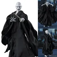 S.H.Figuarts - Harry Potter / Lord Voldemort