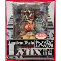 Figure - TANDEM TWIN Animal Girls