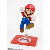 S.H.Figuarts - Super Mario
