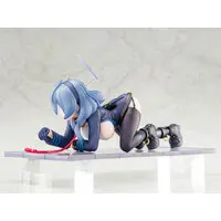 Blue Archive Ako Memorial Lobby ver. 1/7 Complete Figure