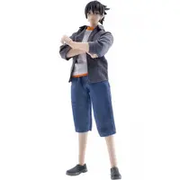 Figure - Yi Ren Zhi Xia  (The Outcast)