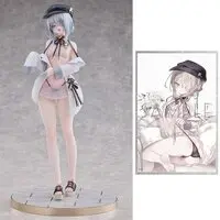 Figure - Swimsuit