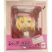 Lookup - Yu-Gi-Oh! / Dark Magician Girl