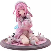Figure - DMM Factory (Illustrator Collection Figure 『年下彼女』illustration by らんぐ 1/6 PVC製塗装済完成品)