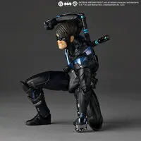 Revoltech - Batman / Nightwing