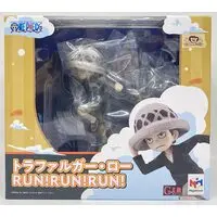 G.E.M. - One Piece / Trafalgar Law