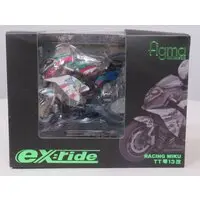 figma - VOCALOID / Hatsune Miku & Racing Miku