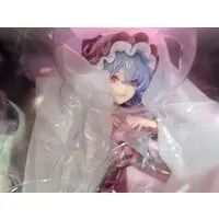 With Bonus - Figure - Touhou Project / Remilia Scarlet