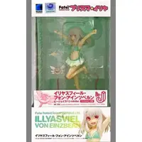 Beach Queens - Fate/Kaleid Liner Prisma Illya / Illyasviel von Einzbern