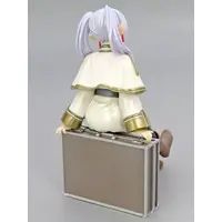 Taito Online Crane Limited - Desktop Cute - Sousou no Frieren / Frieren