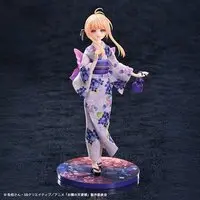 Prisma Wing - Otonari no Tenshi-sama ni Itsunomanika Dame Ningen ni Sareteita Ken (The Angel Next Door Spoils Me Rotten) / Shiina Mahiru