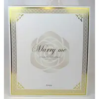 Figure - Lovely (Lovely LOVECACAO Marry me PVC)