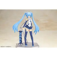 Plastic model - VOCALOID / Hatsune Miku & Snow Miku