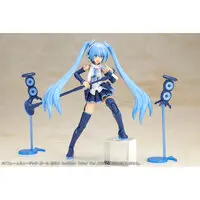 Plastic model - VOCALOID / Hatsune Miku & Snow Miku