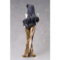 Goddess of Victory: Nikke D: Killer Wife - Secret Party Cleaner 1/4 Complete Figure
