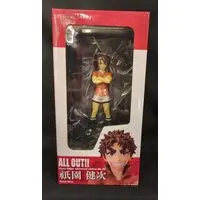 mensHdge technical statue - All Out!!