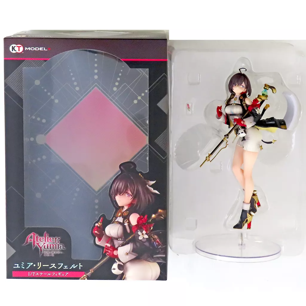 KT Model+ - Atelier Yumia / Yumia Liessfeldt