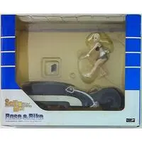 Figure - バイス (バイス ビーグル Rose&Bike(黒Ver))