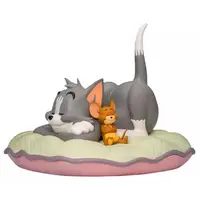 Figure - Tom and Jerry