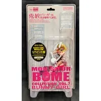 Figure - MON-SIEUR BOME COLLECTION