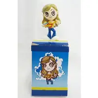 Figure - Ayumi Hamasaki